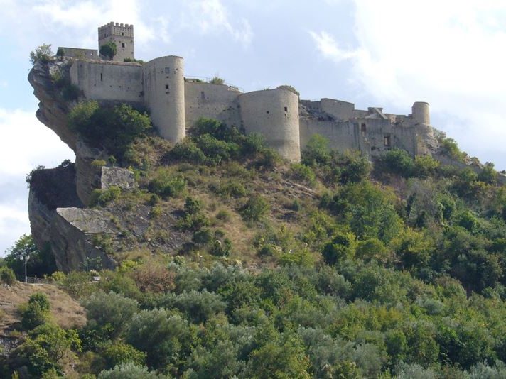 Il Nome della Rosa in Abruzzo